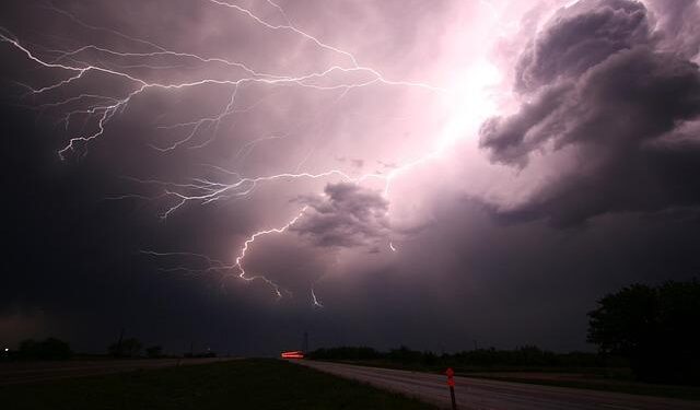 Travel warnings as Storm Ingrid hits northern Spain and parts of Andalucía – Euro Weekly News