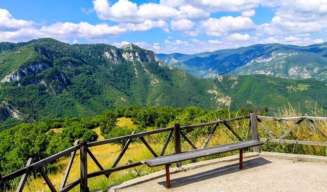Bulgaria’s Tourism Sector Eyes 14 Million Visitors in 2026 as Euro Transition Stays Smooth – Novinite.com – Sofia News Agency