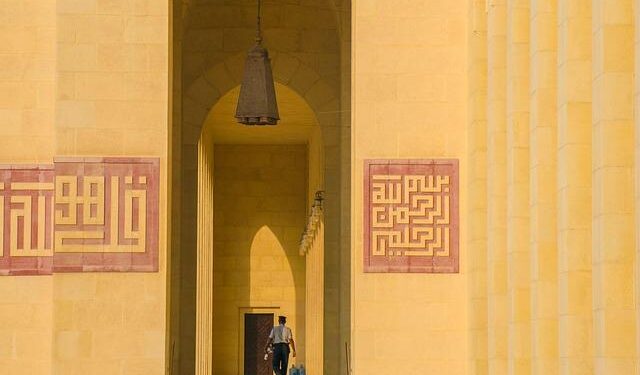 Bahrain, Cyprus sign MoU on maritime and air freight services – وكالة أنباء البحرين