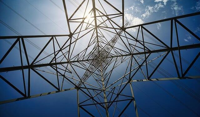 Attack Against Poland’s Grid Disrupted Communication Devices at About 30 Sites – zetter-zeroday.com