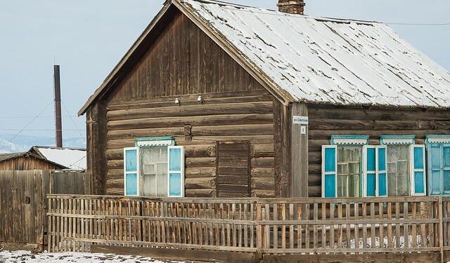 lightweight timber house in spain interlaces three raised volumes within tree canopy – Designboom