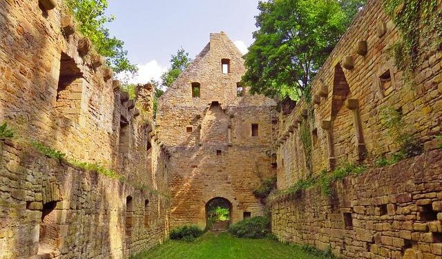 First athlete to win two golds at 2026 Olympics is Switzerland’s Franjo von Allmen – The New York Times