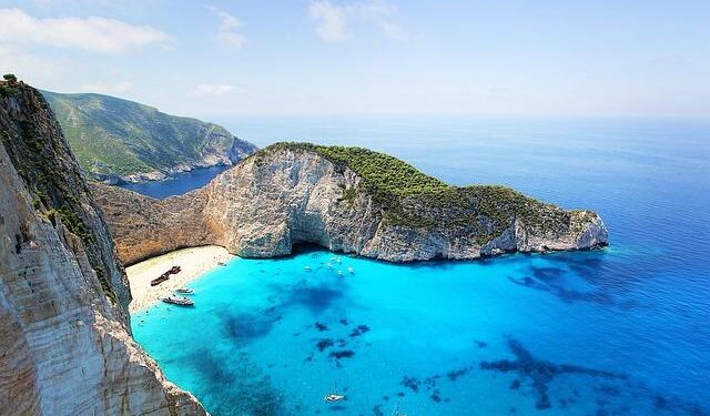 How Greece’s Pristine Beaches Are Setting New Standards for Beauty : Here’s What You’re Missing – Travel And Tour World