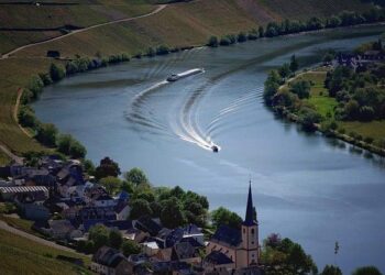 Becoming a citizen is bittersweet in today’s Germany – Financial Times