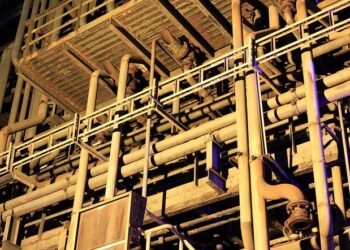 Striking red steelwork marks transformation of 1960s Liechtenstein home – Dezeen