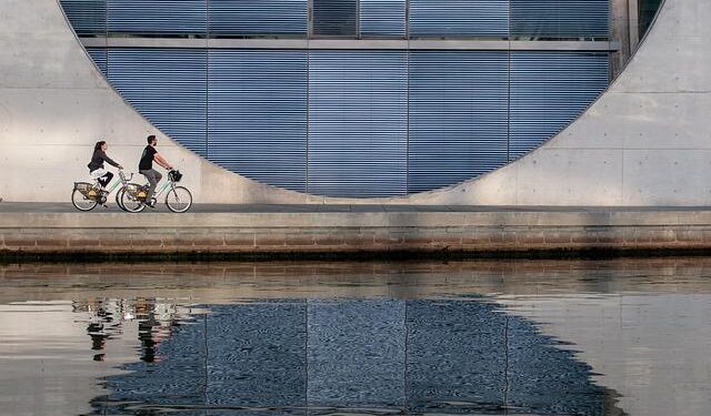 Pogačar and Vingegaard set for head-to-head ‘showdown’ in Andorra – Canadian Cycling Magazine