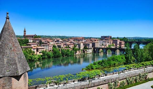 Ozzie Albies saves Team Netherlands with epic 3-run walk-off home run in World Baseball Classic – Yahoo Sports