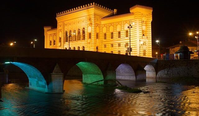 Member of Bosnia and Herzegovina Presidency: Dialogue is key for global stability – Azərtac