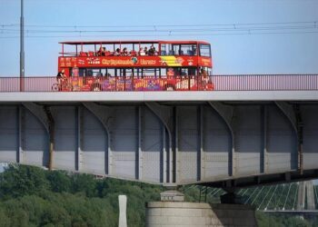 Legendary NFL coach has simple message for Ireland team ahead of World Cup play-off – Irish Mirror