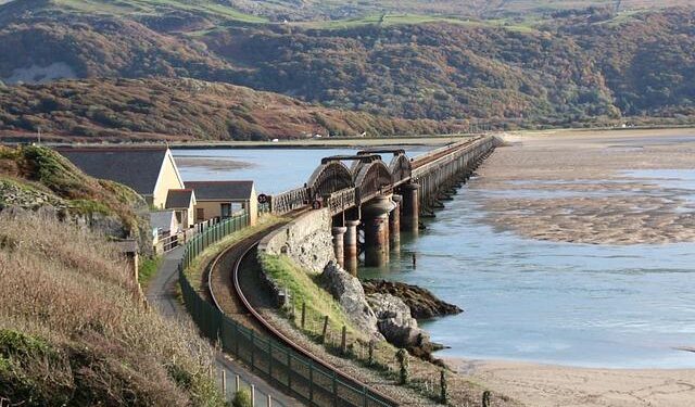 Wales agony as Bosnia and Herzegovina win penalty shootout to end World Cup hopes – The Guardian