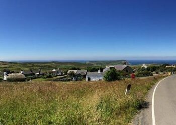 Isle of Man Mountain Road closed as ice warning extended – BBC