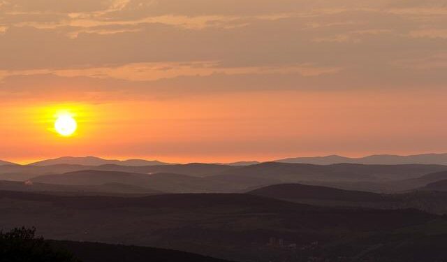 Sahara Dust Storm Engulfs Cyprus as Authorities Suspend Outdoor Activities – Greek City Times