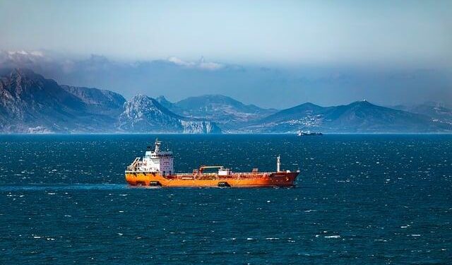 Refueling Armada: 9 USAF Tankers Fly Through Gibraltar Gap Toward Middle East – Simple Flying