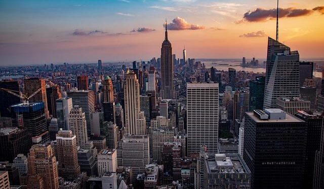 New York Public Radio, Podcasts, Live Streaming Radio, News – WNYC