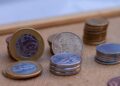 Average real wages in Romania shrink for third consecutive quarter, by 5.2% y/y in Q1 – Romania Insider