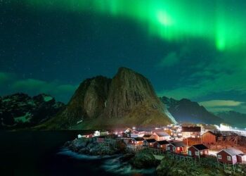 Norway’s Genre-Defying SHINING Releases New Single ‘North’ – BLABBERMOUTH.NET
