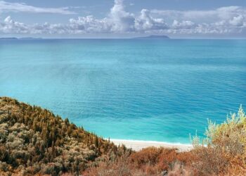 Albania warned EU accession at risk over Jared Kushner-backed resort plans – The Guardian