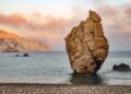 Into the heat of Cyprus with a narrow lead – Yahoo Sports