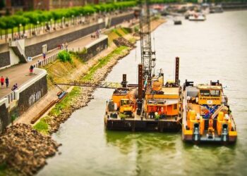 Van Oord Deploys Three LNG-Powered Dredgers Across Major Projects in Poland – DredgeWire