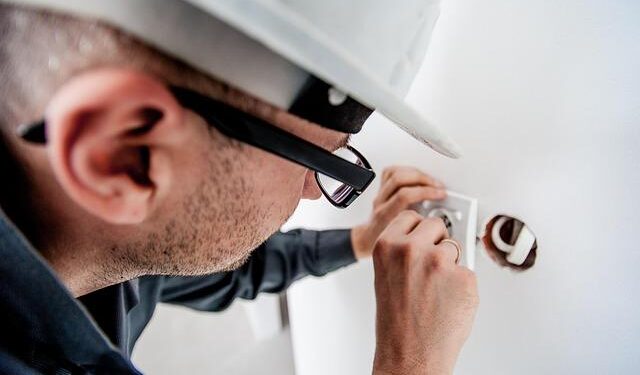 Builders FirstSource, Fortune Brands, and Gibraltar Shares Are Falling, What You Need To Know – Yahoo Finance