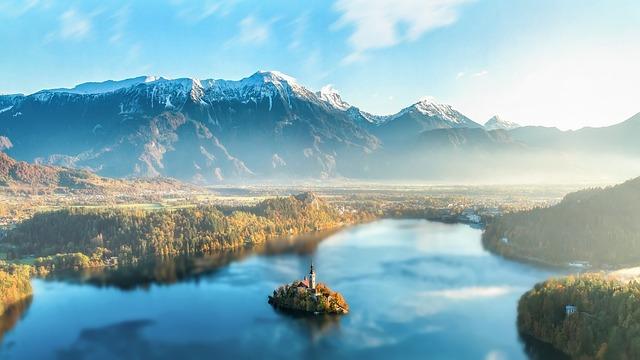 Slovenia’s avg net salary up 3.3% y/y in real terms in June – SeeNews