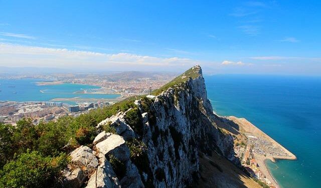 New era for Gibraltar with removal of 118-year-old border controls with Spain – commonspace.eu