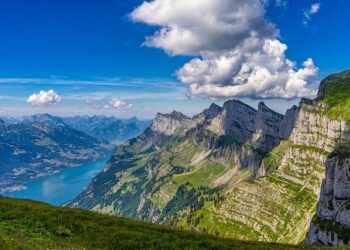 A hot mess: I spent the summer in Switzerland. Who knew it could turn into hell? – Haaretz