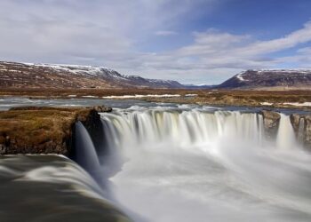 Iceland Minister of Foreign Affairs Visits Northern Viking Planners [Image 1 of 8] – DVIDS