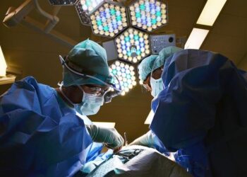 Guernsey doctor who removed ovaries faces fresh tribunal – bbc.com