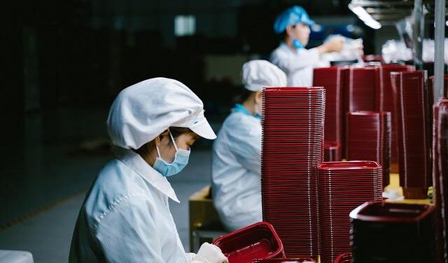 A Factory in Rural Ireland Is at the Center of a Dispute Over Russia – nytimes.com