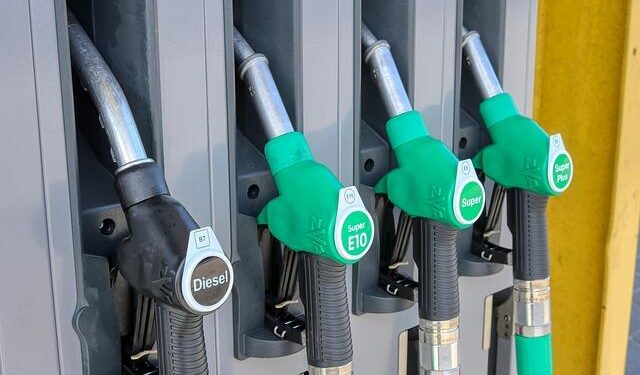 Baghdad fuel shortage leaves drivers waiting hours for gasoline – Türkiye Today