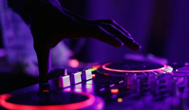 Douglas nightclub reopens after major makeover – 3FM Isle of Man