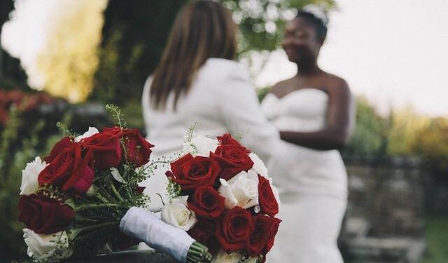 Poland registers over 500 same-sex marriages concluded abroad – TVP World