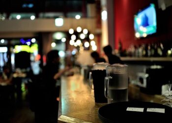 Restaurant Huset Svalbard / Snøhetta – ArchDaily