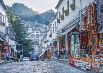 Albania Leaves Key Rate Unchanged – TradingView