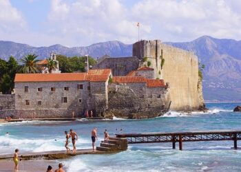 Montenegro expels founder of Russian pro-war Telegram channel Rybar, citing ‘potentially dangerous’ activities – Meduza