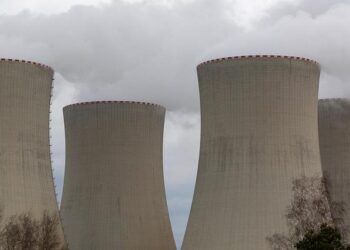 EU must curb energy prices to prevent people turning to populists, commissioner warns – as it happened – The Guardian