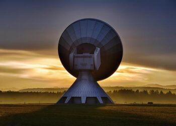 After Starshield interruption, Ukraine wants to build its own satellite communication network with ICEYE and Nokia – Space